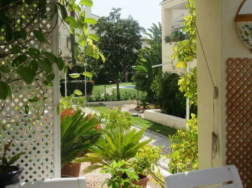 Apartment In El Paraiso - Near Puerto Banus Estepona 0*,  Espagne